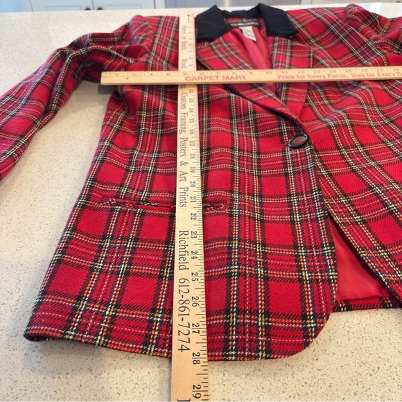 Sag Harbor Wool Blend Tartan Plaid Blazer Jacket Black Velvet Collar 10P Holiday - Picture 8 of 16
